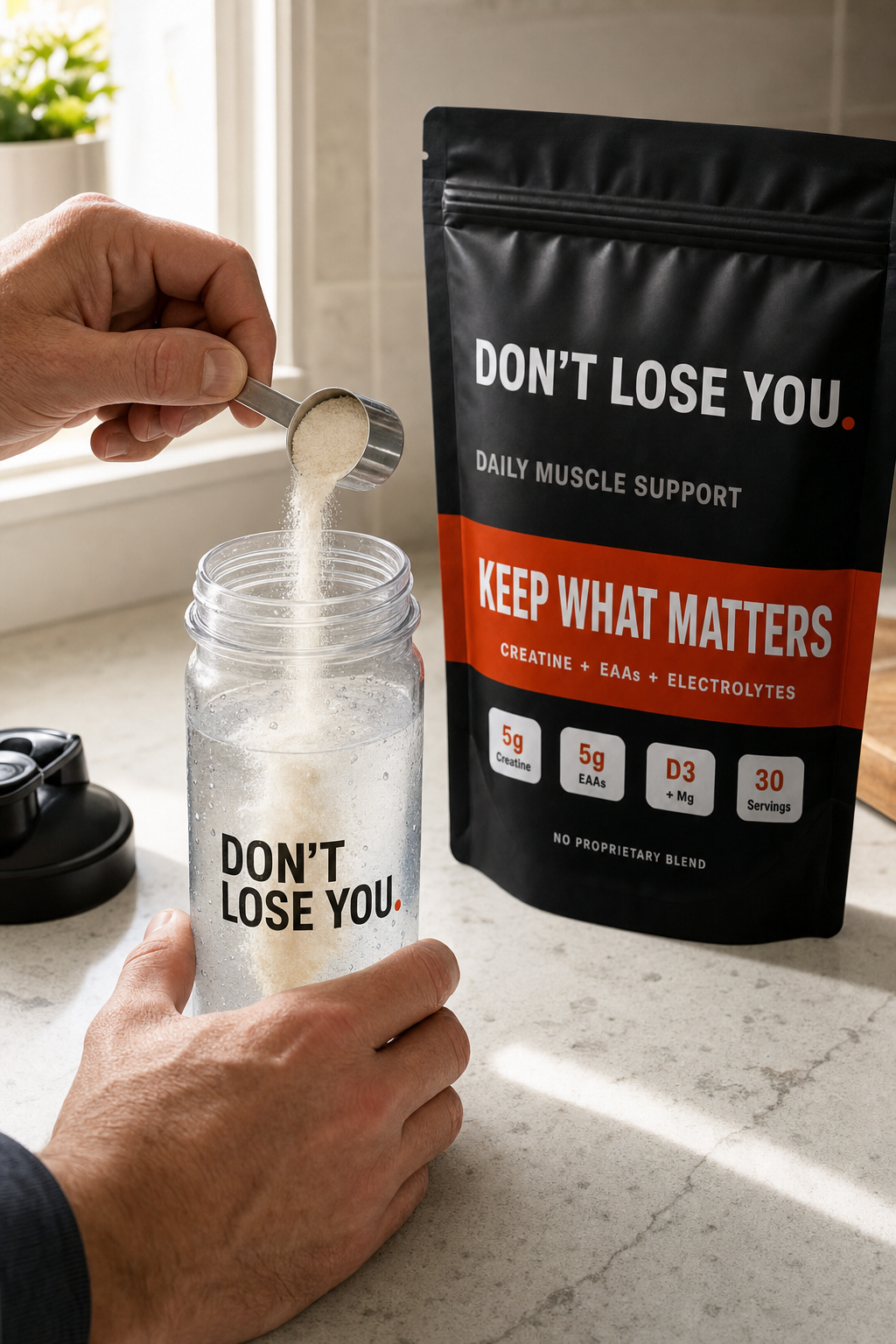 Hands mixing one scoop of DON T LOSE YOU into a shaker
